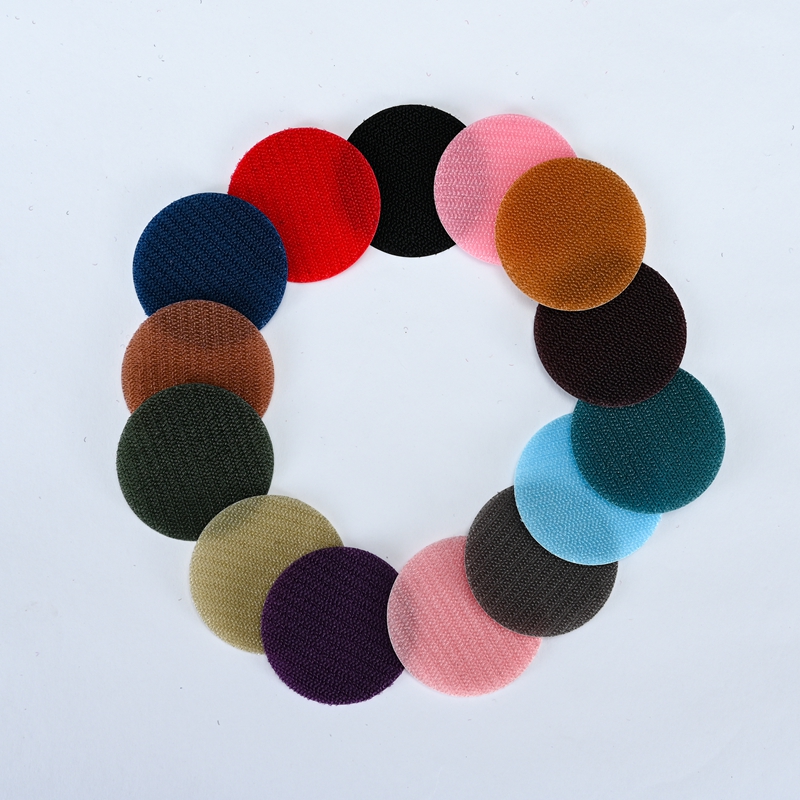 魔术贴在车子上面的应用